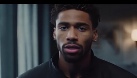 小花生退役引关注：电子竞技选手健康问题凸显，职业选手劳损伤病与转型游戏解说直播成焦点